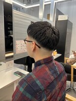 メンズサロン キング 梅田店(Men’s salon K!ng)&nbsp;フェザーパーマ/波巻きパーマ/ツイストスパイラル/メンズカット