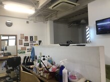 ヘアクリエイトブラス メンズ(Hair Create BRAS Men's)の雰囲気（心安らぐ広々とした空間。ハイセンスな上質空間です。）