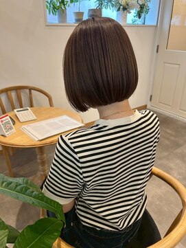 ソラ(SORA.) ミニボブ/切りっぱなしボブ/20代/30代/40代/グレージュ/ぱつボブ