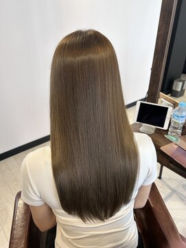 ソリス(Solis) アッシュグレージュ×髪質改善トリートメント