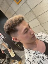 フランクスバーバー アンド ビアークラブ(FRANK'S BARBER and BEER CLUB)&nbsp;スパイキーショート/フェザーパーマ/サーフカール/有楽町