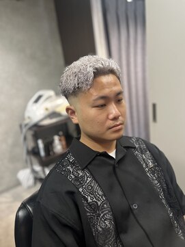 シャノ(siano) シルバーカラーパーマ