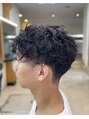 ビーワンヘアー(B1hair) 波巻きパーマでイケメン度アップ