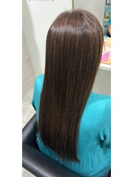 アボカド 本町(avocado) 髪質改善/縮毛矯正/酸性ストレート/本町/カット/トリートメント