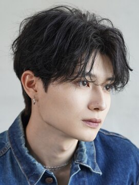 レタッチバイフィフス(RETOUCH by fifth) 原宿シャドウパーマ無造作センターパート大人色気ビジネスヘア