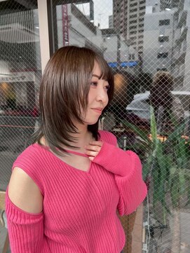 アドア 横浜(ADORE) レイヤーカット