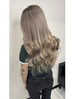 ヘアーデザイン ジェルム(Hair Design germe)&nbsp;ケアブリーチ×カラープルエクステハイトーン #しのだスペシャル