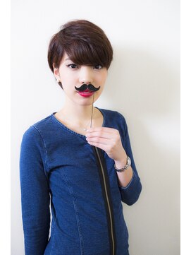 ダアッカ(da acca) 大人かわいい☆小顔見せショート×大人耳掛けスタイル