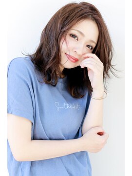 ラフィス ヘアー ピース 広島祇園店(La fith hair peace) 【La fith】くびれセミディ×センターパート