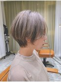 【unico.】グレージュ・ナチュラルショート・ハイトーンショート