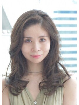 ステラ 坂戸にっさい店(STELLA) 華やかパーマスタイル