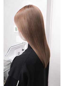 ネイヴィル 銀座(navile) シアンベージュ　髪質改善