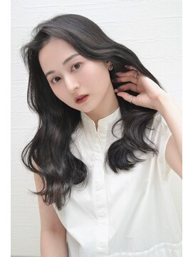 フリーズ 伊丹店(Freez) 大人かわいい×小顔波巻きセミディ20代30代40代