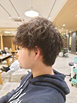 ビスポーク(BESPOKE)&nbsp;エアリーな毛束感がオシャレ♪ソフトウェーブマッシュウルフ