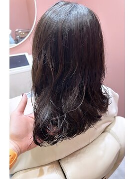 ベル(Belle) コテ巻き風パーマ