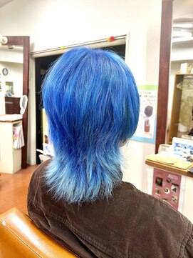 美容室 夢追い人 ウルフブルーグラデーション