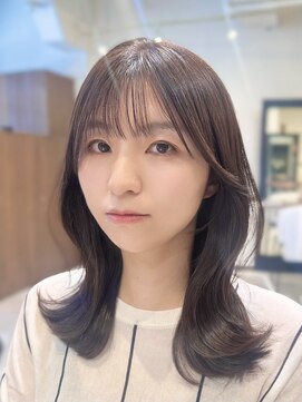 ビューネオ(VIEW NEO) 鎖骨ミディアム/くびれヘア/似合わせ/顔まわり/前髪/谷町四丁目