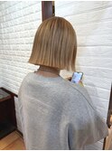 【RYUAsia越谷店】切りっぱなしボブ × ハイトーン