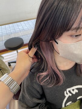 ルッツ(Lutz. hair design) earring color