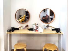 カラールーム 長束店(COLOR ROOM)の雰囲気（セルフブロースペース［白髪染め/グレイカラー/カット/リタッチ）