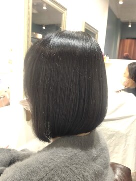 ヘアー グリーン(hair green) 30代40代50代/ツヤ髪ボブ/黒髪ボブ/前下りボブ