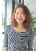 スタイリング簡単なミディアムパーマヘア