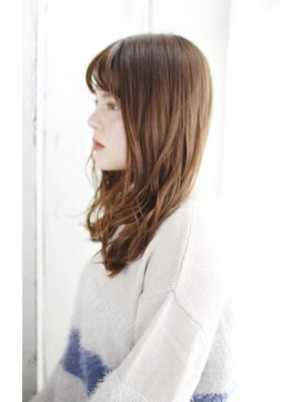 シュシュット(chouchoute) 小顔セミウェットウェーブハイライトカラー美髪オリーブカラー69