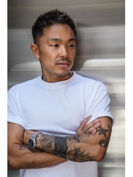 ダッド(DAD) 【Faux Hawk】