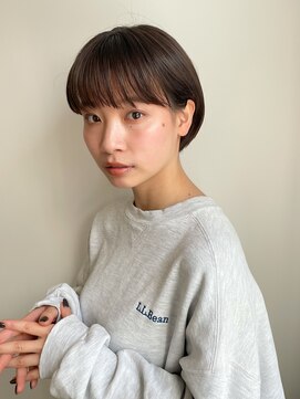 イリ(iri) ショートボブ/ ミニボブ