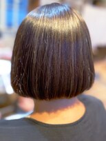 カミビトグロウ(kamibito glow)&nbsp;透明感♪髪質改善カラーショコラアッシュ内巻きショートボブ艶感