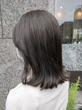 トッカ 浅草店(tocca) パッツンロブスタイル