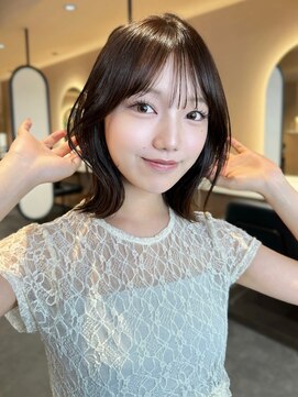 アイドットプラス 札幌大通り(i.+ODORI) 外ハネレイヤーくびれボブ