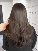 エル バイ アンキシム(elu by AHNKISM)&nbsp;韓国風レイヤーカット顔まわりくびれオルチャン 心斎橋