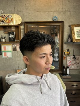 アールズ ヘア(R's hair) MEN’S HAIR/ブルーブラック/フェザーパーマ/ 印西/印西市