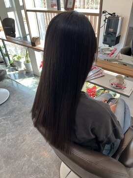 ア ドリームアップスタジオ レストアール(A DREAM UP STUDIO restR) THEツヤ