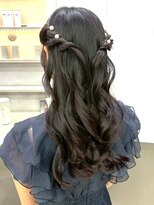 セプト 天神大名(SEPT.)&nbsp;ハーフアップ 結婚式 パーティー 巻き髪アレンジ ヘアセット