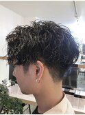 スパイラルパーマツイストパーマツーブロック七三オールバック