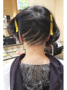 サムブリッジ(SOMEBRIDGE) ★アフリカの爪跡っぽいバリアート★【SOMEBRIDGE亀有】