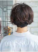 カーリーショートボブ