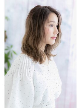 ミック ヘアアンドビューティー 大山店(miq  Hair&Beauty) グラデーションカラーの外国人風グラマラス！エアリーミディa