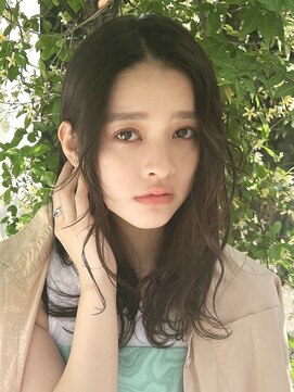 ニュアージュ 表参道 南青山(Nuage’) イメチェン大人ガーリーパーマ【Nuage'表参道】ほつれウエーブ