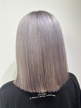 ラビス 浦和(Lovis) Whitesilver