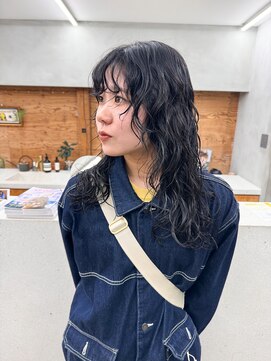 トゥコ(tuco) ロングパーマ　ロングヘア　パーマ　ロングパーマ　前髪　ロング