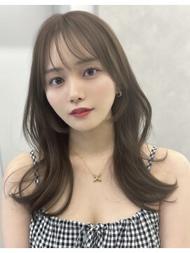 ロイ(Roi) 顔周りくびレイヤー似合わせスタイルミルクティーベージュ