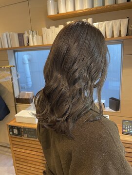 クオーレ(CUORE) ツヤ感ストレート