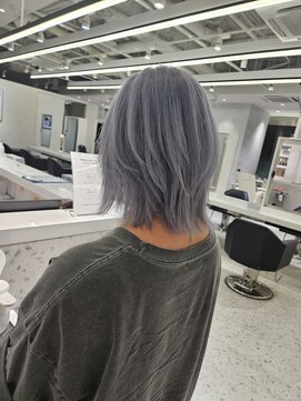 アース 札幌駅前店(HAIR&MAKE EARTH) アッシュグレージュ