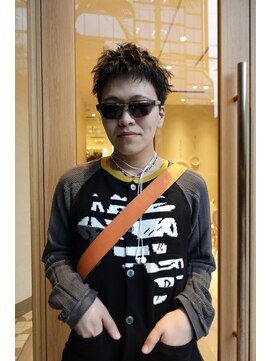 シイ(SIE) 刈り上げないアクティブショート