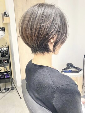 ネオリーブウリ 二子玉川店(Neolive uri) 黒髪ボブルフネビージュ小顔ワンレン