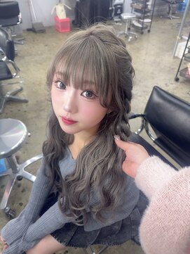 レイム(LAME) 盛れる。olive  grayge.