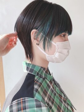 モリオフロムロンドン 原宿本店(morio from London) 【morio 原宿】ショートウルフ　インナーカラー　グリーン